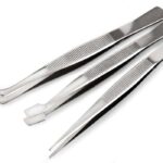 Tweezers
